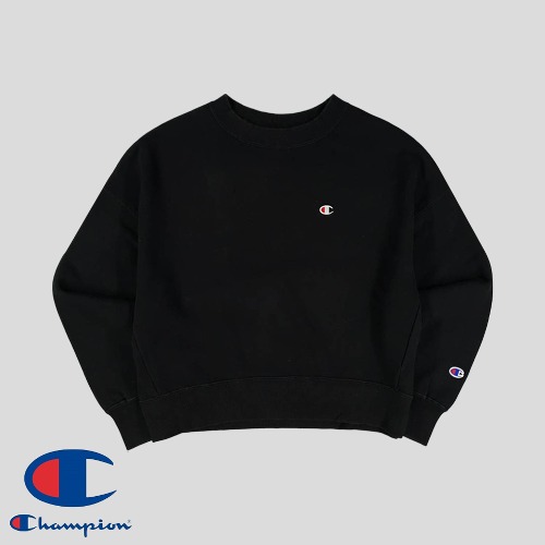 챔피온 블랙 로고패치 스웻 심플 가오리핏 맨투맨 티셔츠  SIZE L