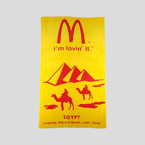 맥도날드 옐로우 레드 이집트 사막 피라미드 오리엔탈 빅비치타올 배스타올 패브릭포스터