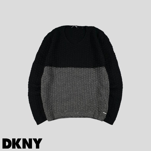 DKNY 디케이앤와이 블랙 그레이 배색 스틸로고 울혼방 브이넥 니트 S