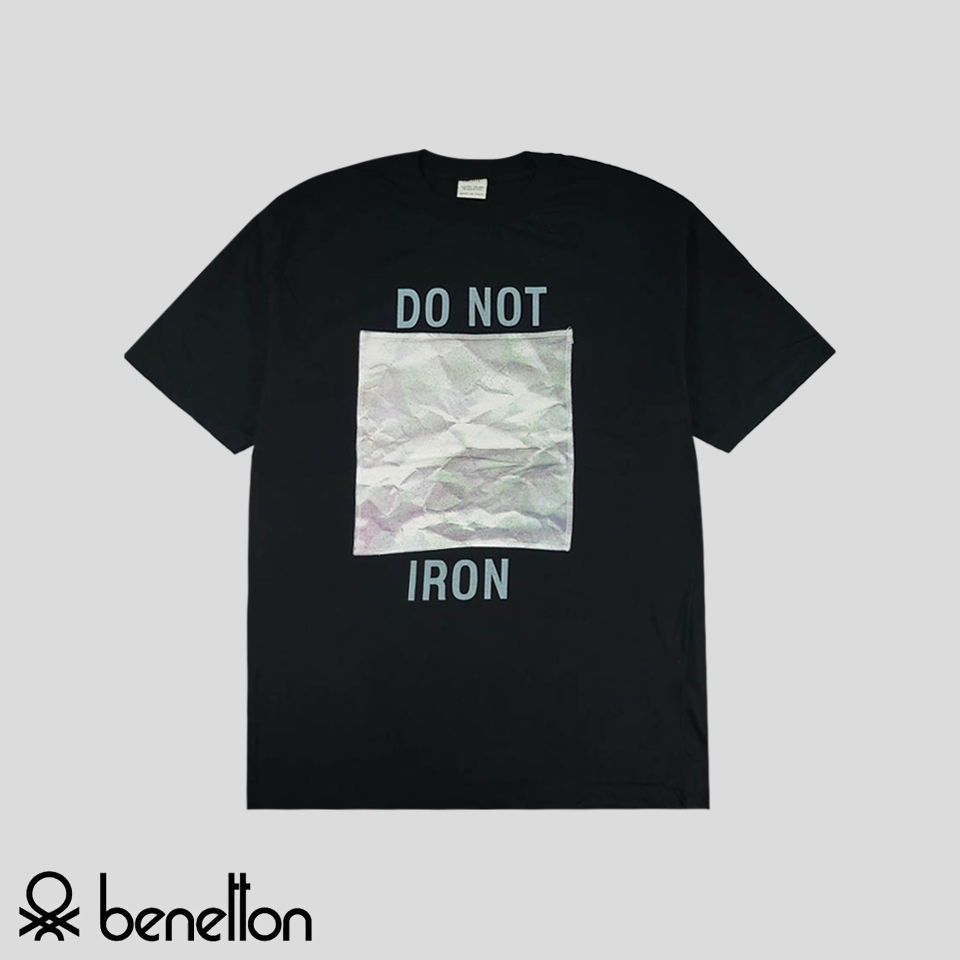 베네통 블랙 스모크 블루 DO NOT IRON 포토 그래픽 빅프린팅 코튼100 라운드넥 반팔 티셔츠 MADE IN ITALY L